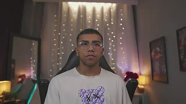 Colstorw  online show from 24, 2, 2026