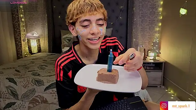 Matty Sparkk online show from 18, 12, 2025