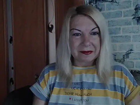 Snapshot of Lillia_Ray chatting on 12, 6, 2026 Lillia Ray online show from 12, 6, 2026