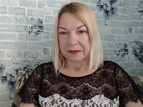 Lillia Ray online show from 13, 9, 2025