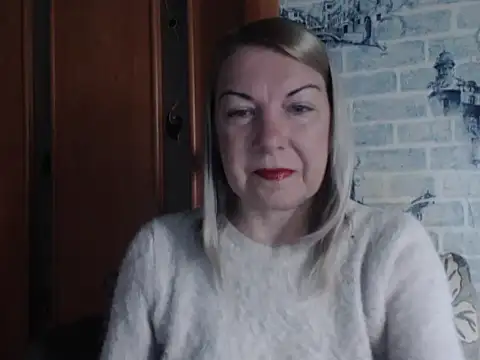 Lillia Ray online show from 12, 4, 2026