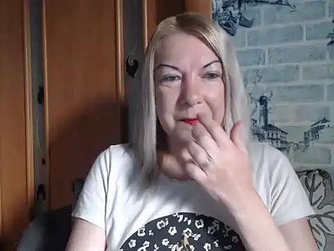 Lillia Ray online show from 24, 5, 2026