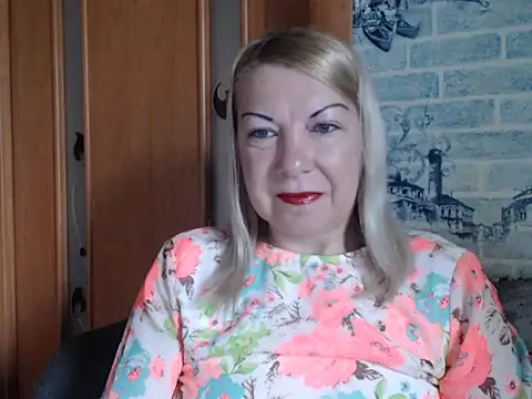 Lillia Ray online show from 17, 5, 2026