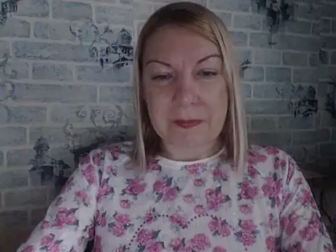 Lillia Ray online show from 27, 11, 2025