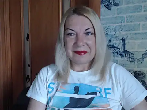 Snapshot of Lillia_Ray chatting on 9, 6, 2026 Lillia Ray online show from 9, 6, 2026