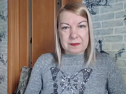 Lillia Ray online show from 7, 2, 2026