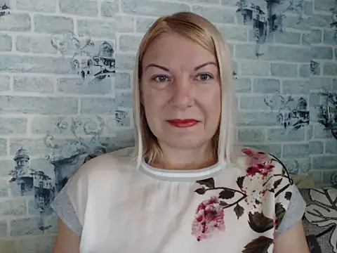 Lillia Ray online show from 20, 9, 2025