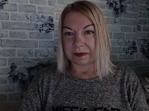 Lillia Ray online show from 2, 10, 2025