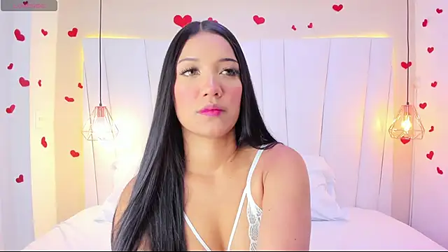 KarolHilton online show from 28, 11, 2025