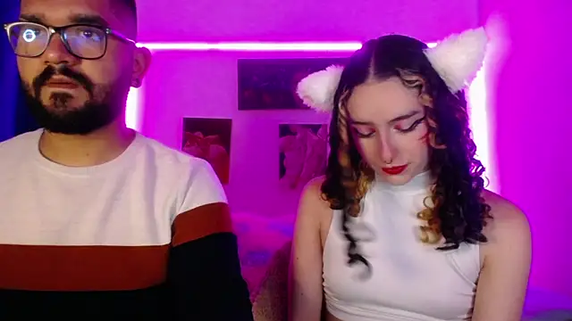 Snapshot of TwinFlamesX chatting on 23, 9, 2025 TwinFlamesX online show from 23, 9, 2025