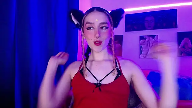 Snapshot of TwinFlamesX chatting on 3, 10, 2025 TwinFlamesX online show from 3, 10, 2025