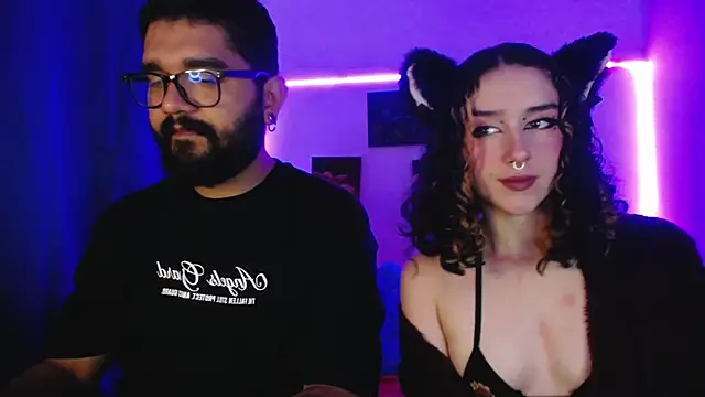 Snapshot of TwinFlamesX chatting on 27, 10, 2025 TwinFlamesX online show from 27, 10, 2025