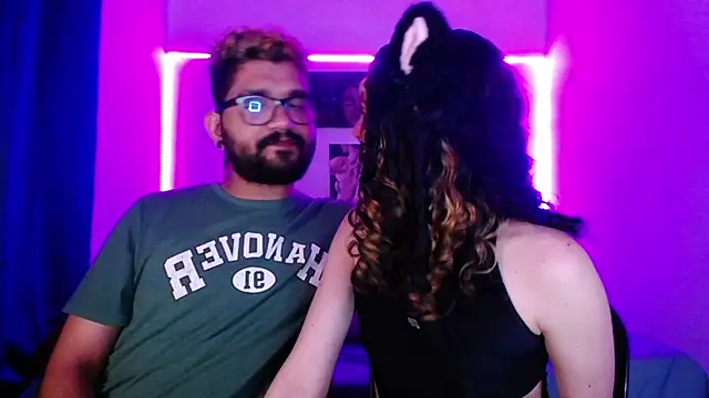 Snapshot of TwinFlamesX chatting on 16, 9, 2025 TwinFlamesX online show from 16, 9, 2025