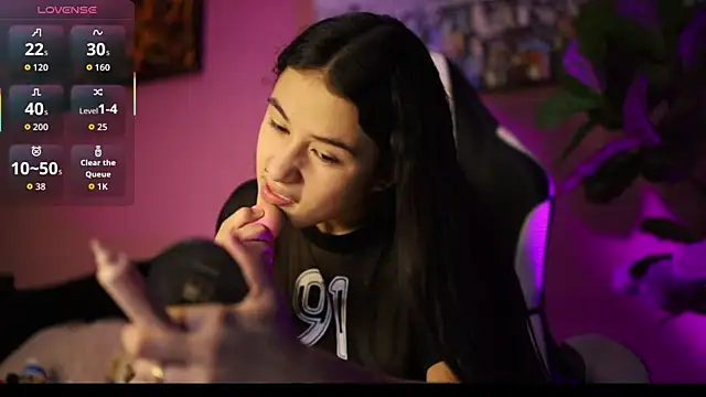 Danaa Rouse online show from 9, 1, 2026