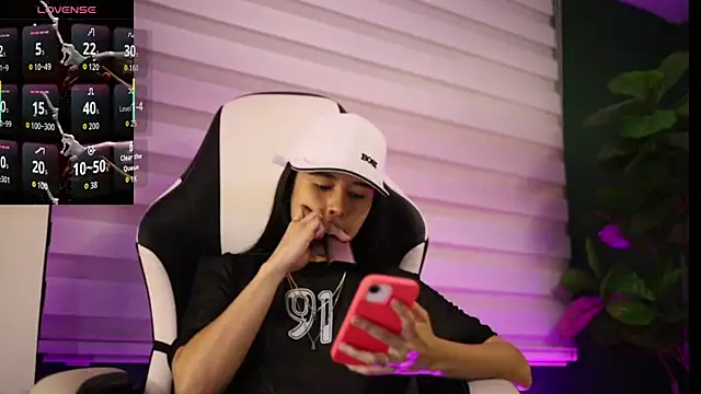 Danaa Rouse online show from 13, 11, 2025