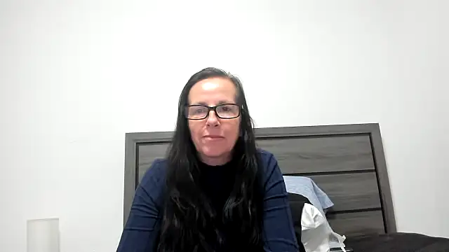 peachgoddess online show from 4, 10, 2025