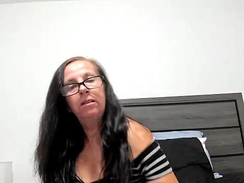 peachgoddess online show from 15, 9, 2025