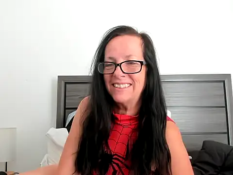 peachgoddess online show from 6, 10, 2025