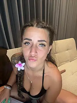 DarkVelvet online show from 14, 4, 2026