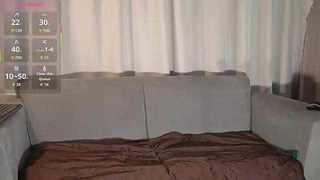 YuliethPetite online show from 8, 2, 2026