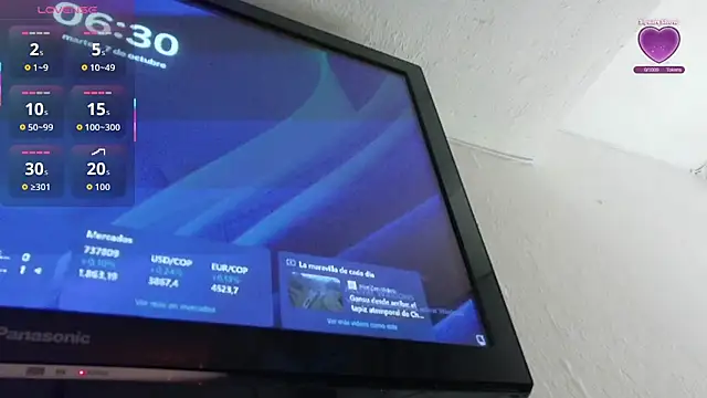 YuliethPetite online show from 7, 10, 2025