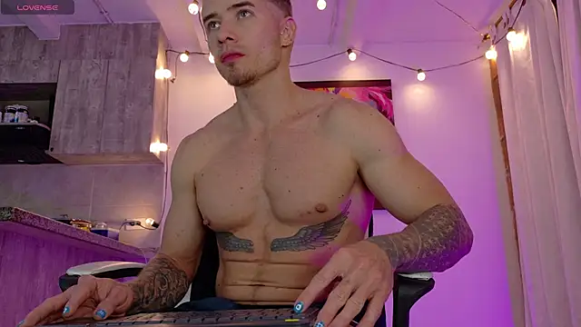 Ryannblue07 online show from 25, 11, 2025