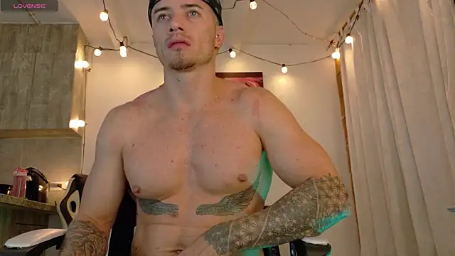 Ryannblue07 online show from 10, 10, 2025