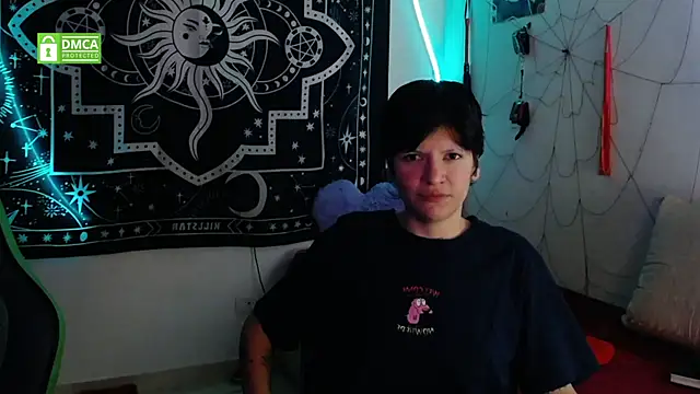 lovelockedlips online show from 21, 10, 2025