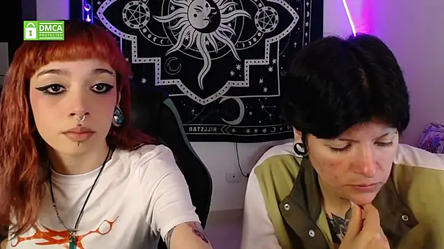 lovelockedlips online show from 1, 10, 2025