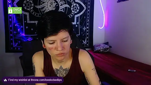 lovelockedlips online show from 14, 9, 2025