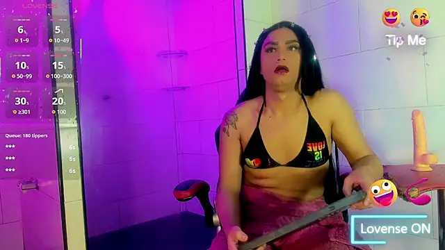 Dayana Dias online show from 14, 9, 2025