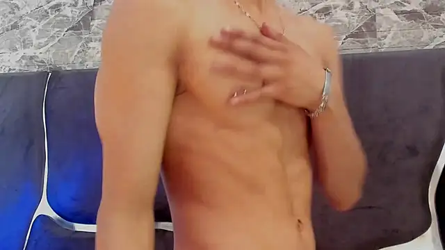 LauryAndNarem69 online show from 20, 3, 2025