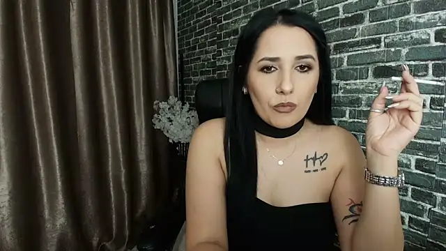 missdyaa online show from 15, 10, 2025