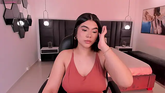 CandaseRussell online show from 18, 10, 2025