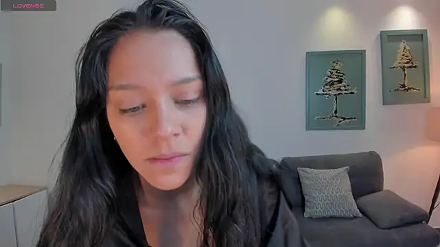 Snapshot of AmaliaCrus chatting on 21, 6, 2026 AmaliaCrus online show from 21, 6, 2026