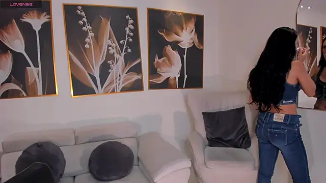 AmaliaCrus online show from 6, 4, 2026