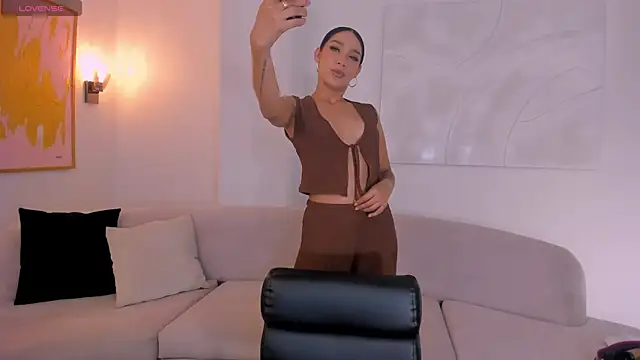 AmaliaCrus online show from 25, 2, 2026