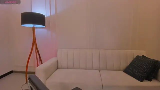 AmaliaCrus online show from 20, 10, 2025