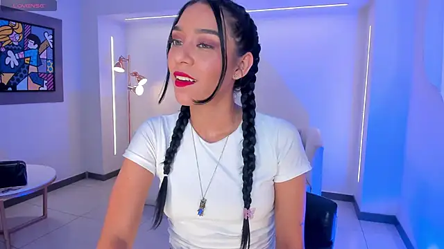 AmaliaCrus online show from 28, 9, 2025