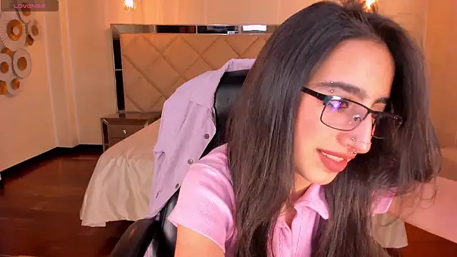 LarisaSmirnov online show from 18, 12, 2025