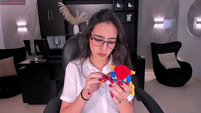 LarisaSmirnov online show from 12, 1, 2026