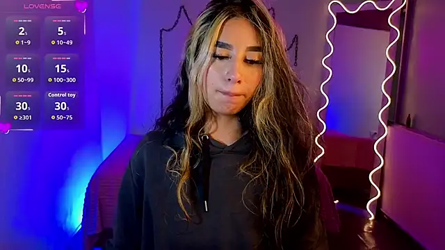 Malory tay1 online show from 23, 10, 2025