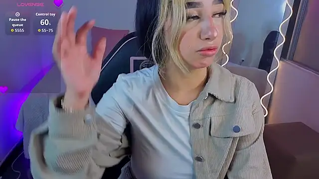 Malory tay1 online show from 10, 10, 2025