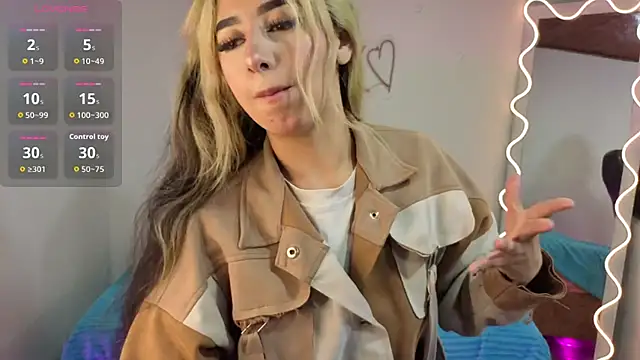 Malory tay1 online show from 16, 12, 2025