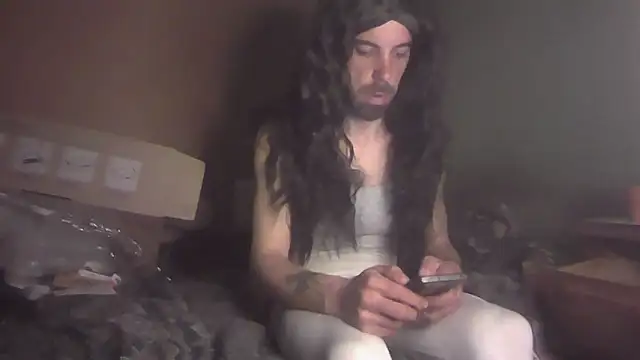 JoaoPinto0 online show from 10, 3, 2026