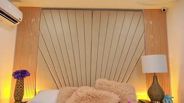 katia moregb online show from 30, 10, 2025