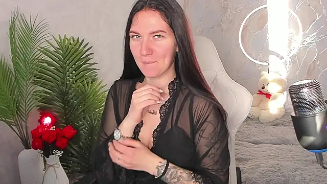 babyisperfect online show from 30, 11, 2025