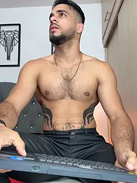 Maximiliano ford online show from 10, 10, 2025