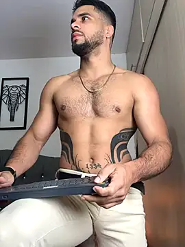 Maximiliano ford online show from 19, 10, 2025