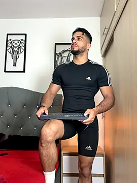 Maximiliano ford online show from 16, 10, 2025